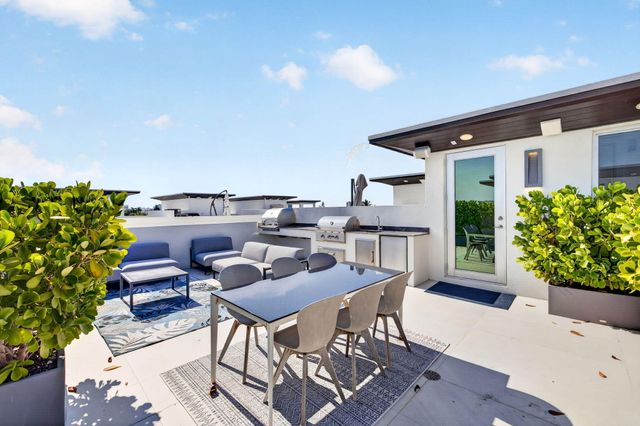 244 Garden Court, Lauderdale-By-The-Sea, Lauderdale By The Sea, FL 33308