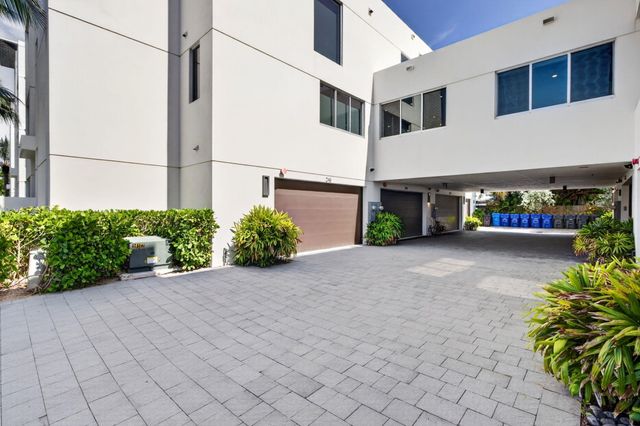 244 Garden Court, Lauderdale-By-The-Sea, Lauderdale By The Sea, FL 33308