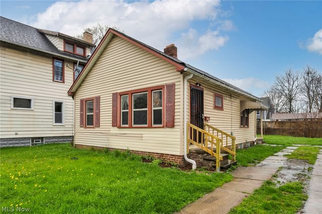 6610 Clark Avenue, Cleveland, OH 44102