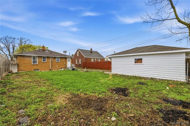 109 Chauncey Street, Buffalo, NY 14206
