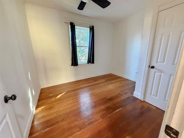 1213 32nd Street, Galveston, TX 77550