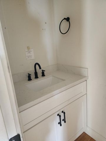 1213 32nd Street, Galveston, TX 77550