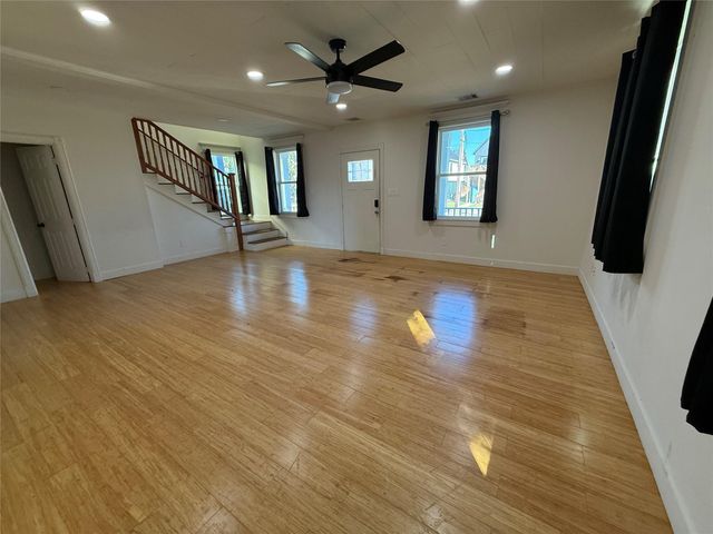 1213 32nd Street, Galveston, TX 77550