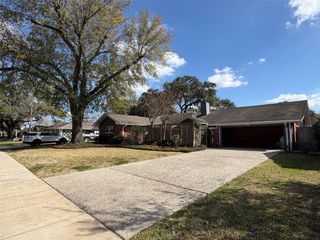 7715 Highmeadow Drive, Houston, TX 77063