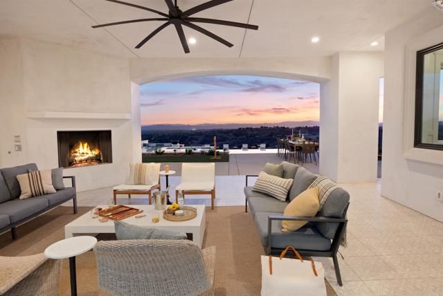 42144 Citrus Heights Road, Temecula, CA 92592