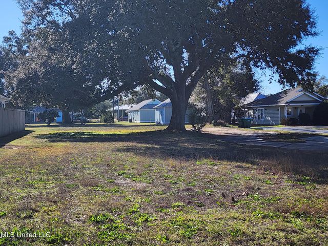 627 Hardy Avenue, Gulfport, MS 39501