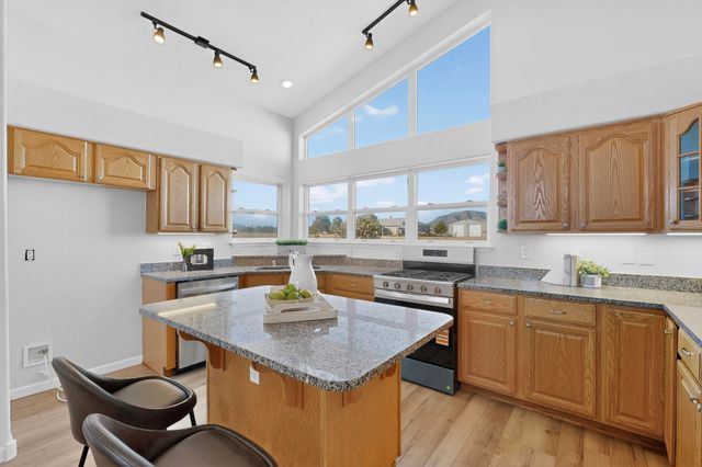 41 Madole Road, Edgewood, NM 87015