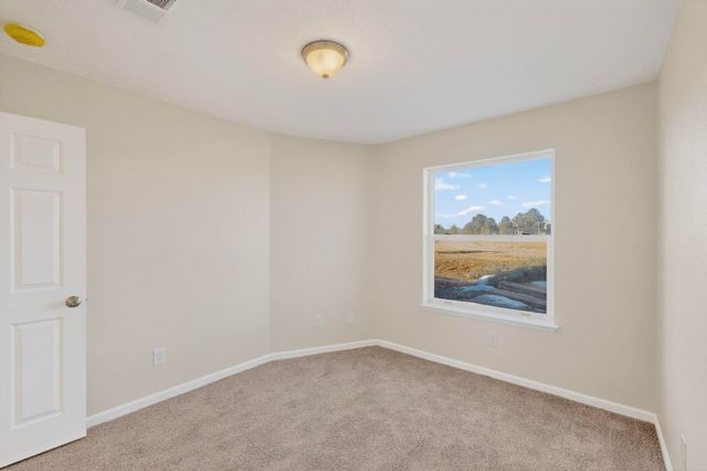 41 Madole Road, Edgewood, NM 87015