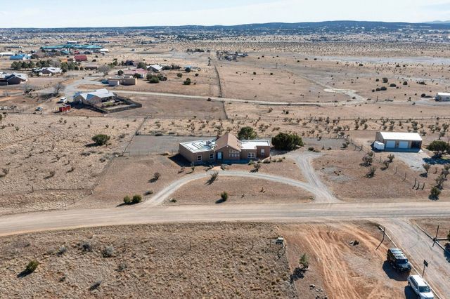 41 Madole Road, Edgewood, NM 87015