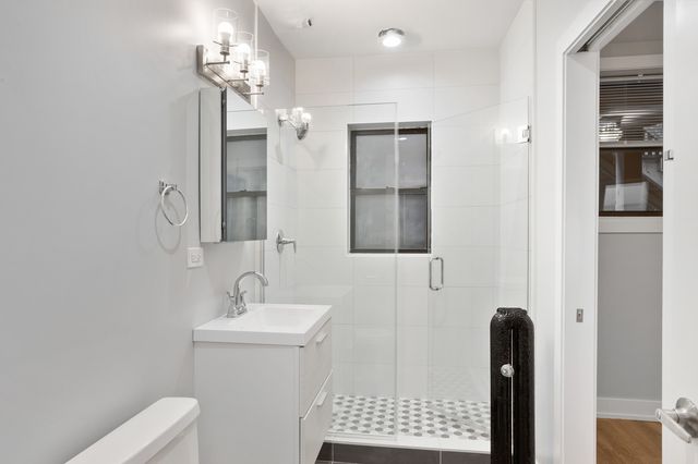 1706 W Juneway Terrace 2H, Chicago, IL 60626