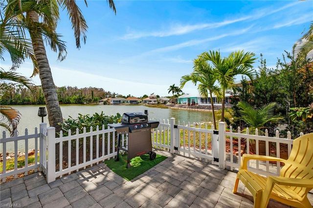 10720 Parrot Cove CIR, Estero, FL 33928