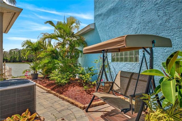 10720 Parrot Cove CIR, Estero, FL 33928