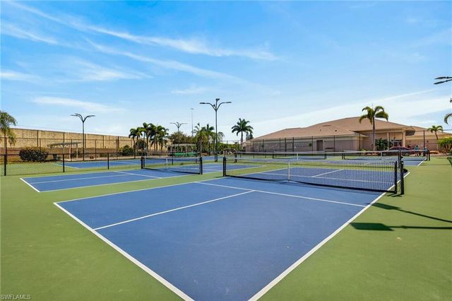 10720 Parrot Cove CIR, Estero, FL 33928