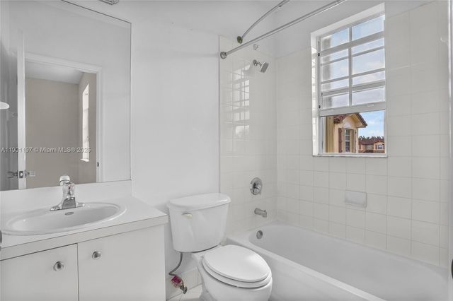 1490 NE 33rd Ave 107-13, Homestead, FL 33033