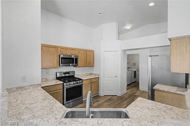 1424 Iris Kelly Avenue, North Las Vegas, NV 89081