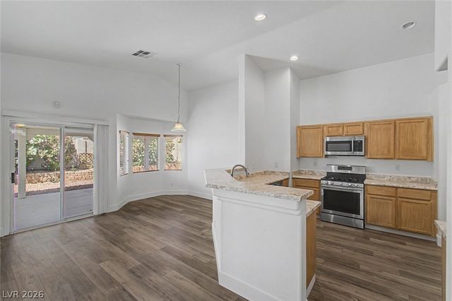 1424 Iris Kelly Avenue, North Las Vegas, NV 89081