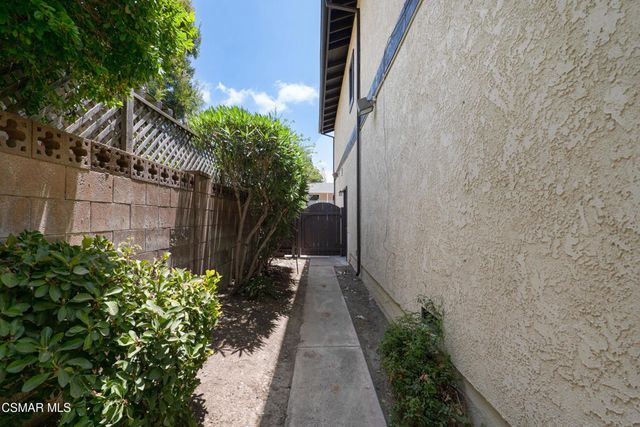 2624 Velarde Drive, Thousand Oaks, CA 91360