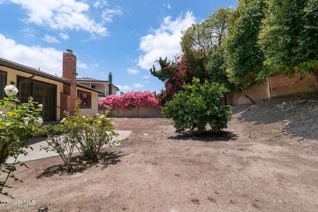 2624 Velarde Drive, Thousand Oaks, CA 91360