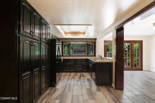 2624 Velarde Drive, Thousand Oaks, CA 91360