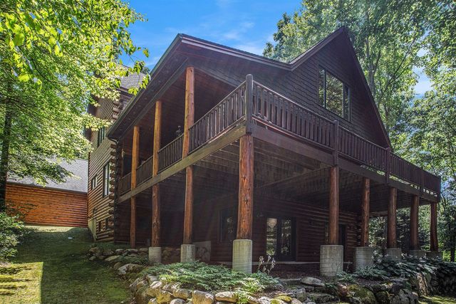 8787 N 27th Street, Richland, MI 49083