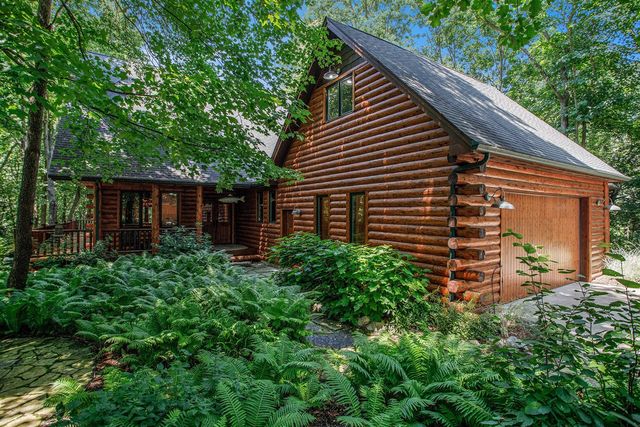 8787 N 27th Street, Richland, MI 49083