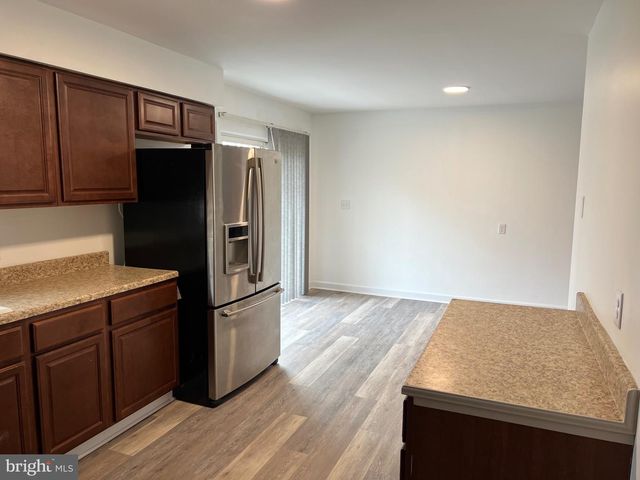 2504 BUTLERS CHAPEL RD, Martinsburg, WV 25403