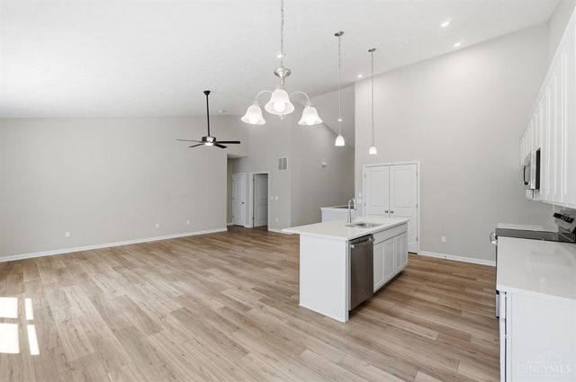 1255 Eagle Boulevard, Hamilton Twp, OH 45039
