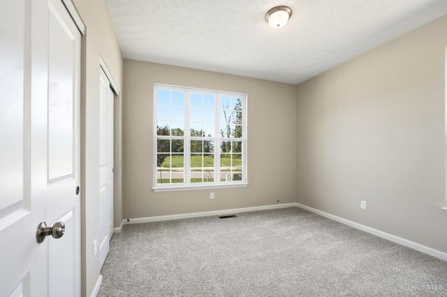1255 Eagle Boulevard, Hamilton Twp, OH 45039