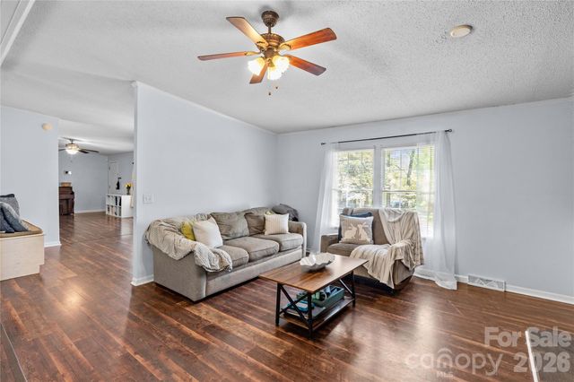 103 Keyside Lane, Mooresville, NC 28115