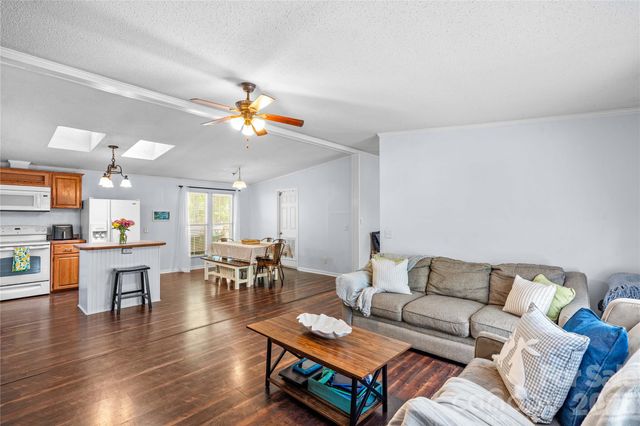 103 Keyside Lane, Mooresville, NC 28115