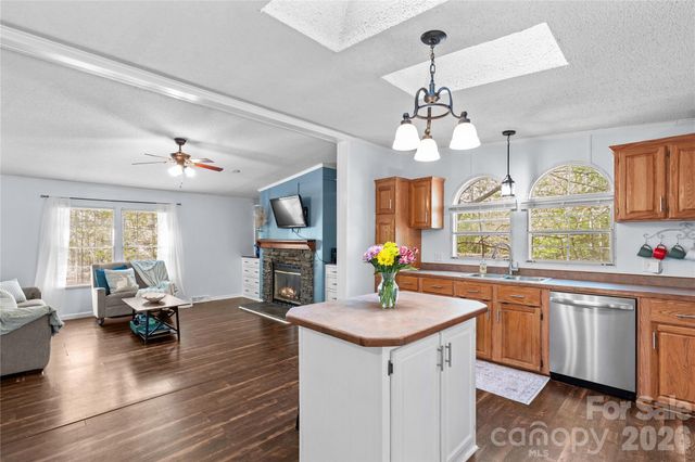 103 Keyside Lane, Mooresville, NC 28115