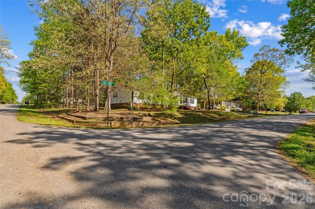 103 Keyside Lane, Mooresville, NC 28115