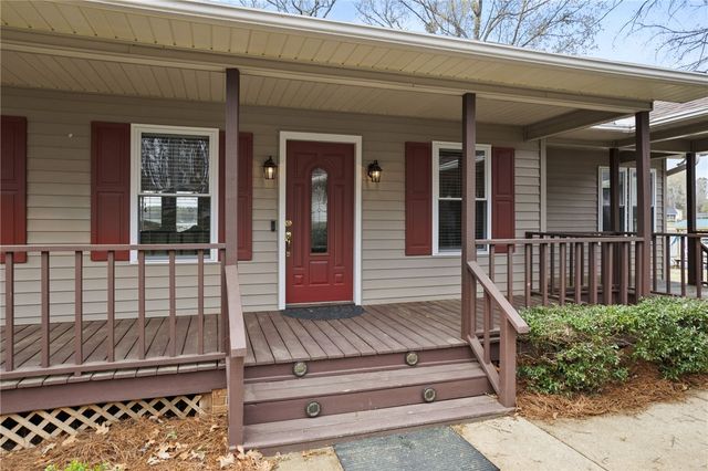 351 Ridge Wood Drive, Waterloo, SC 29384