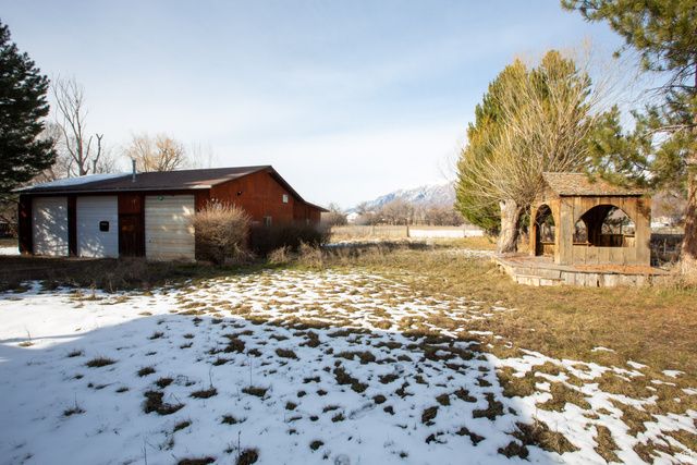 264 E 700 N, Harrisville, UT 84404