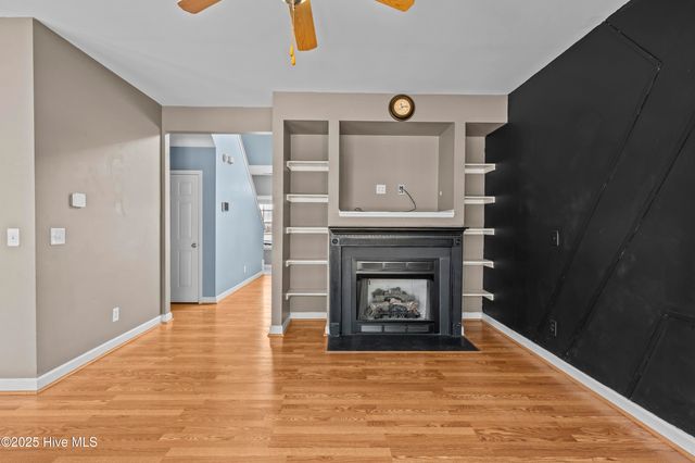 406 Little Creek Court, Jacksonville, NC 28546