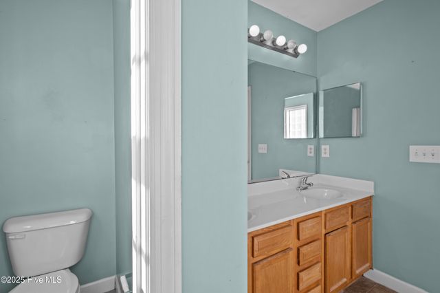 406 Little Creek Court, Jacksonville, NC 28546