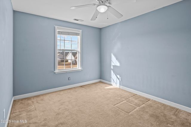 406 Little Creek Court, Jacksonville, NC 28546