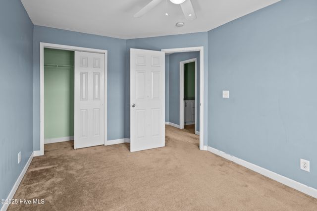 406 Little Creek Court, Jacksonville, NC 28546