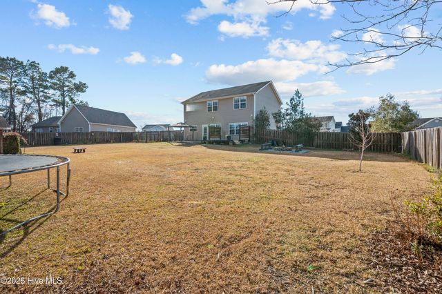 406 Little Creek Court, Jacksonville, NC 28546