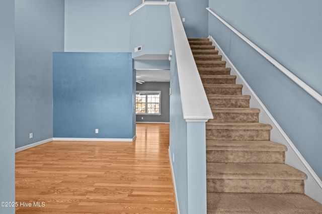 406 Little Creek Court, Jacksonville, NC 28546