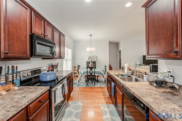 1113 Alcorn Ter, Midlothian, VA 23114