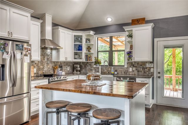 2021 Strangmeier Road, Brenham, TX 77833