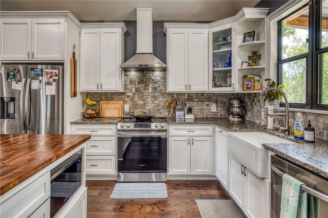 2021 Strangmeier Road, Brenham, TX 77833