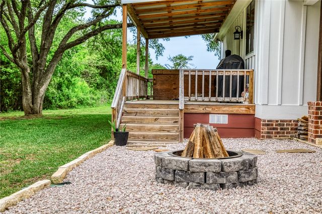 2021 Strangmeier Road, Brenham, TX 77833