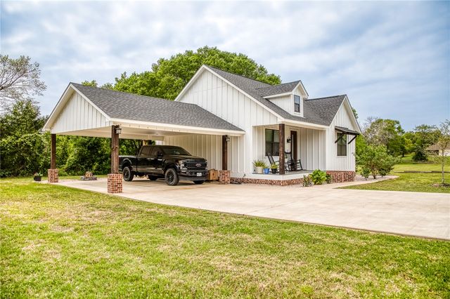 2021 Strangmeier Road, Brenham, TX 77833