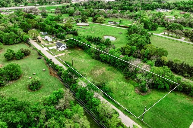 2021 Strangmeier Road, Brenham, TX 77833