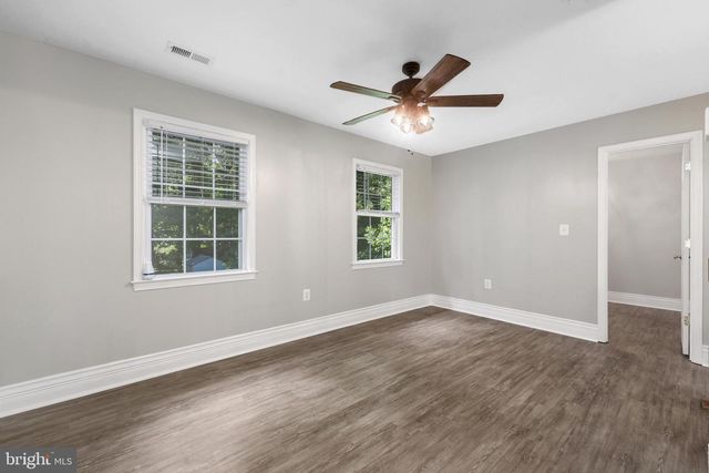 218 HAMILTON DR, Ruther Glen, VA 22546