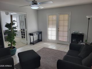 5518 E LINDSTROM Lane 1009, Mesa, AZ 85215