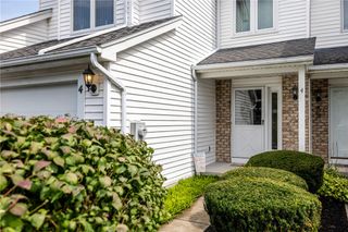 4 Triton Court, Perinton, NY 14450