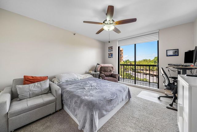 5279 Fountains Drive S 405, Lake Worth, FL 33467